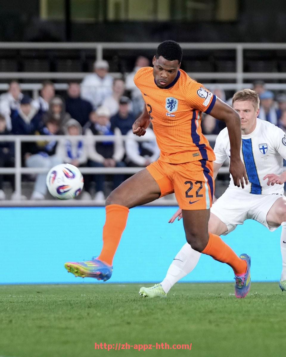 华体会hth官方网站下载-法甲最佳防守阵容分析及球员技术特点评选